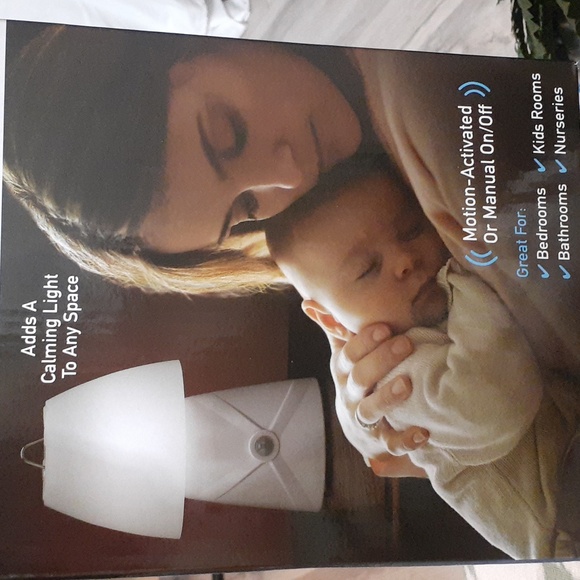 Sensor Brite Dream Glow Night Lamp Motion Sensing Color changing LED Tab… - Picture 2 of 9